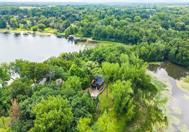 1st image of 4508 Birchbark Trl N, Lake Elmo, MN 55042 | MLS# 7088706