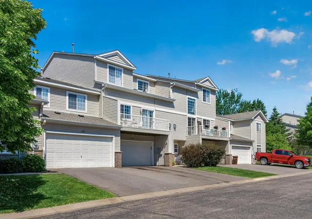 Homes for sale in Otsego, MN | 11180 76th St Ne, Otsego, MN 55301 | MLS# 7088783