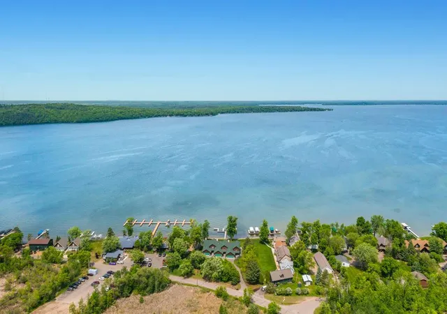 38th image of 10442 Gull Point Rd, Brainerd, MN 56401 | MLS# 7088789