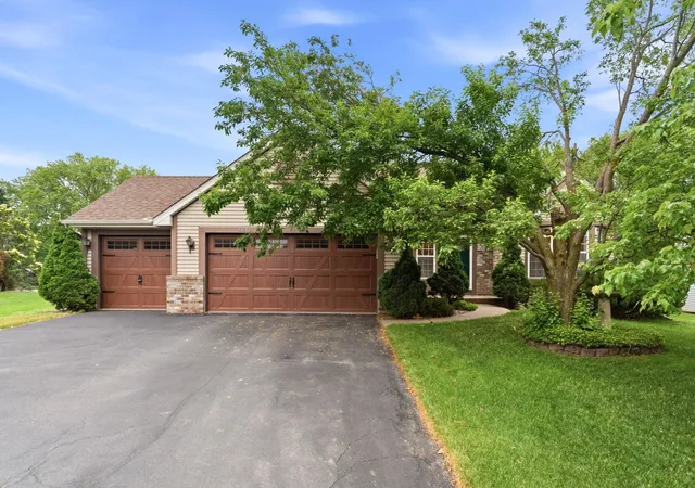 Homes for sale in Inver Grove Heights, MN | 8471 Bryce Ct, Inver Grove Heights, MN 55076 | MLS# 7088794