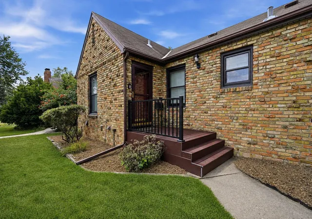 Single family home for sale at 4424 16Th Ave S, Minneapolis, MN 55407 | MLS# 7088836