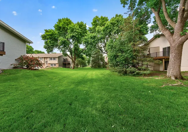 Homes for sale in Shoreview, MN | 5955 Fernwood St, Shoreview, MN 55126 | MLS# 7088844