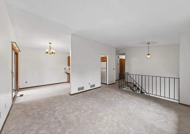 Homes for sale in Shoreview, MN | 5955 Fernwood St, Shoreview, MN 55126 | MLS# 7088844