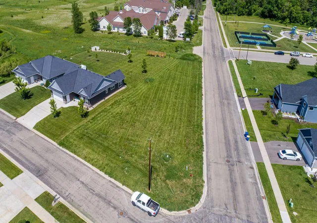 Homes for sale in Faribault, MN | 2103 Primrose Ln, Faribault, MN 55021 | MLS# 7088922
