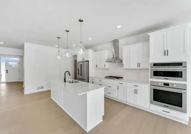 4th image of 7998 42Nd St N, Saint Paul, MN 55128 | MLS# 7088924