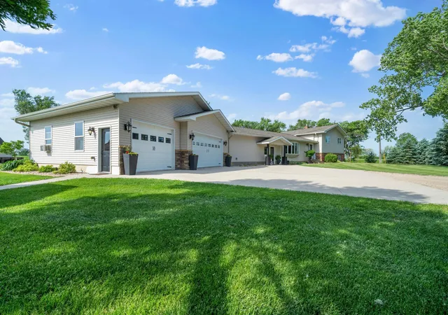 Photo 3 of Single family home for sale at 16824 State Hwy 9, Norcross, MN 56274 | MLS# 7088962 | Listing updated on 2026-08-12