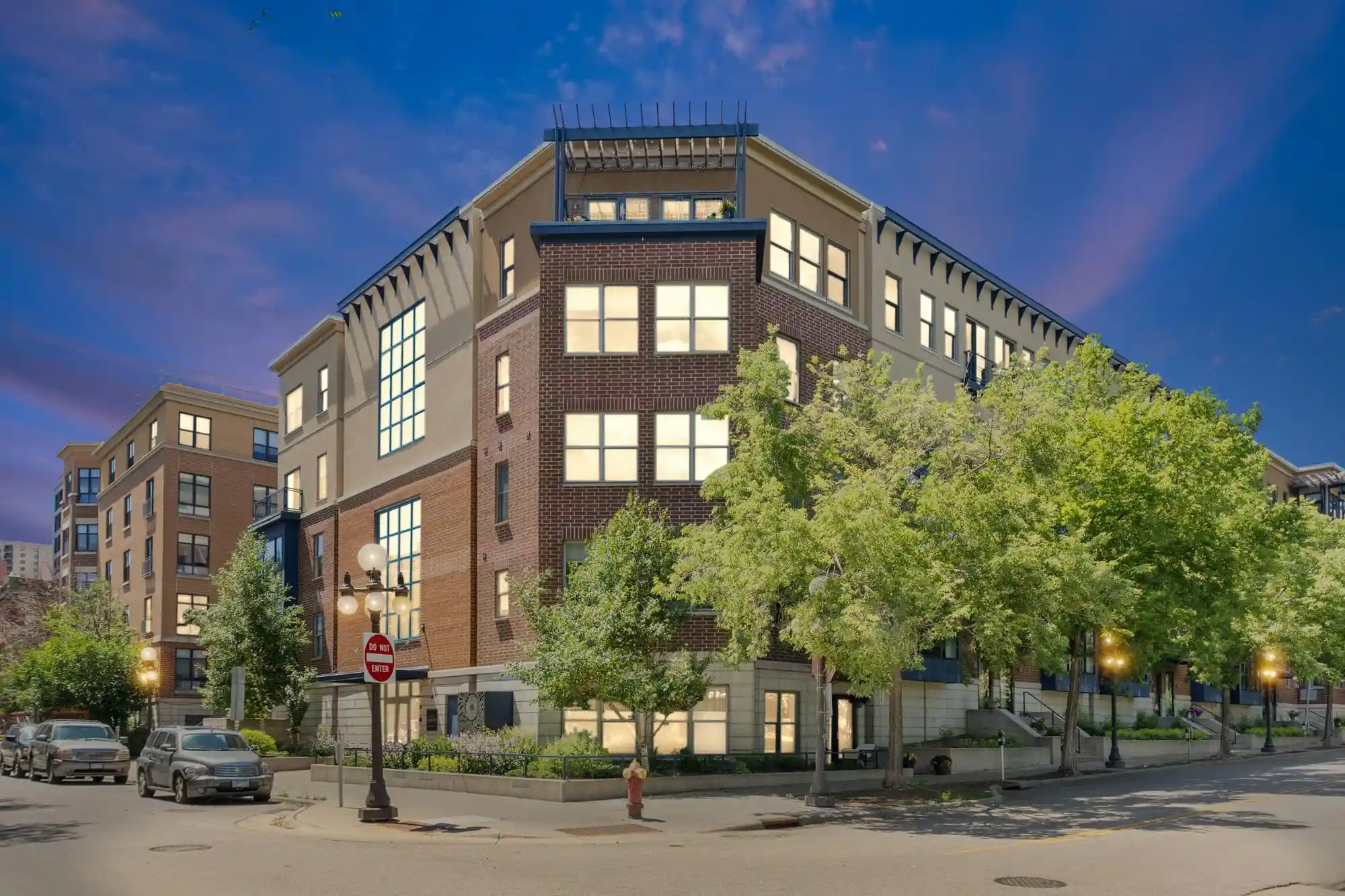 Listing Photo 1 - Condo for sale in 209 8th St E located at 209 8th St E, St. Paul, MN 55101 - Unit #305