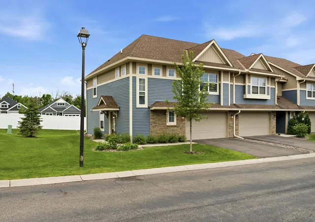 3rd image of 13759 102Nd Pl N, Maple Grove, MN 55369 | MLS# 7089005