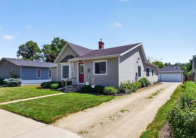 Homes for sale in Kasson, MN | 506 2nd Ave Nw, Kasson, MN 55944 | MLS# 7089032