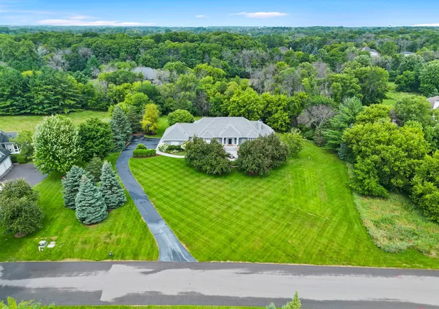 3rd image of 3050 Sussex Rd, Long Lake, MN 55356 | MLS# 7089059