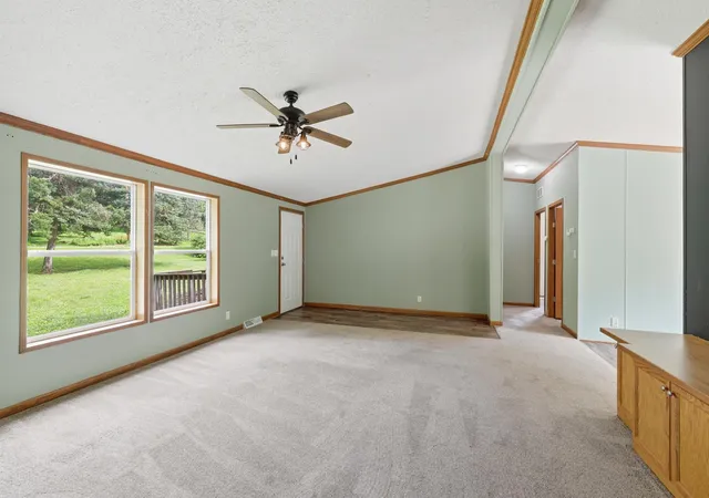 Homes for sale in Saint Peter, MN | 994 Rabbit Rd, Saint Peter, MN 56082 | MLS# 7089068