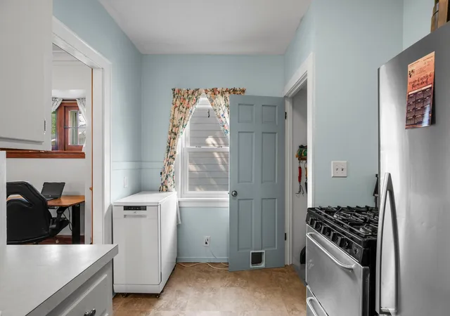 Photo 4 of Single family home for sale at 3454 Logan Ave N, Minneapolis, MN 55412 | MLS# 7089090 | Listing updated on 2026-08-21