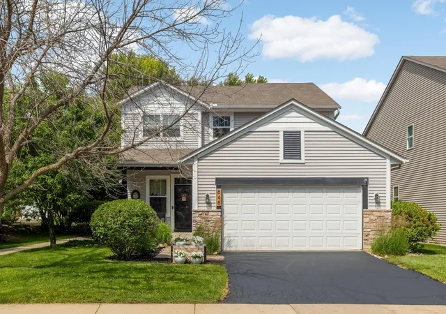 Homes for sale in Chaska, MN | 848 Newberry Ln, Chaska, MN 55318 | MLS# 7089091