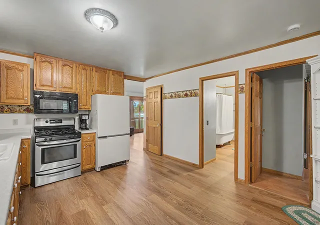 4th image of 17356 Hiawatha Beach Dr Ne, Andover, MN 55304 | MLS# 7089098