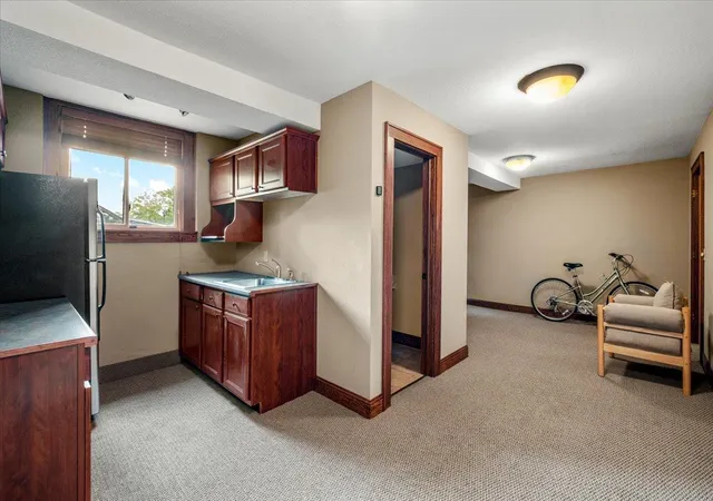 2nd image of 2701 Harriet Ave, Minneapolis, MN 55408