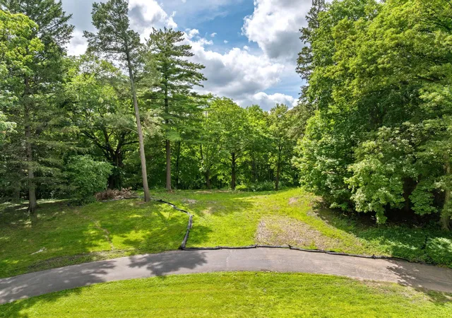 Photo 4 of Land for sale at 585 Ferndale Rd N, Wayzata, MN 55391 | MLS# 7089111 | Listing updated on 2026-07-06
