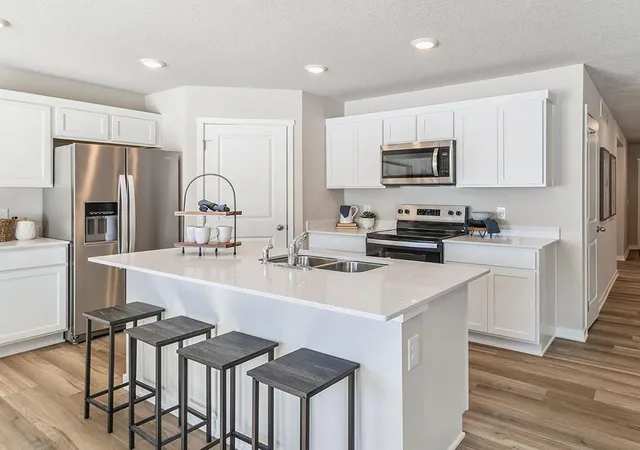 2nd image of 6204 Jennifer Ave S, Cottage Grove, MN 55016 | MLS# 7089124