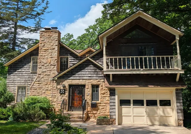 Photo 1 of Single family home for sale at 725 N 1st Street, Montevideo, MN 56265 | MLS# 7089129 | Listing updated on 2026-09-12