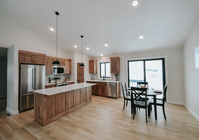 3rd image of 348 Highlands Ave, Zumbrota, MN 55992 | MLS# 7089147