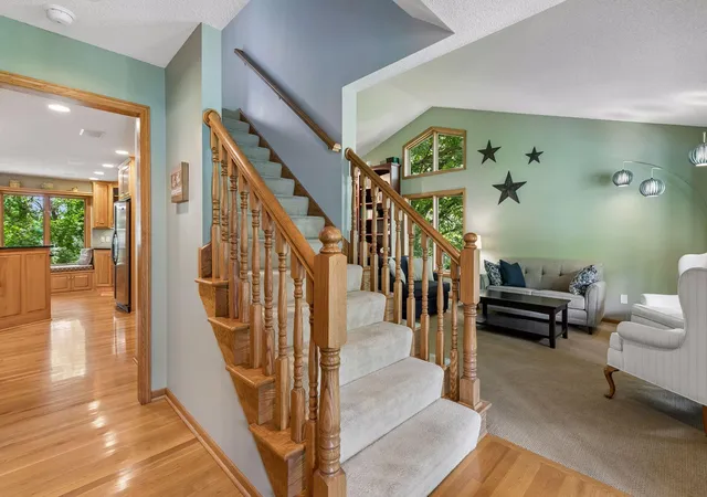 4th image of 13437 Georgia Cir, Saint Paul, MN 55124 | MLS# 7089159