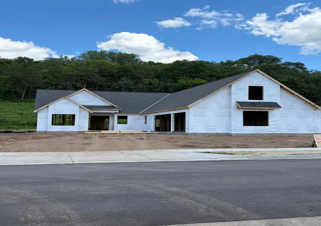 1st image of 2424 Simply Living Ln, Hudson, WI 54016 | MLS# 7089174