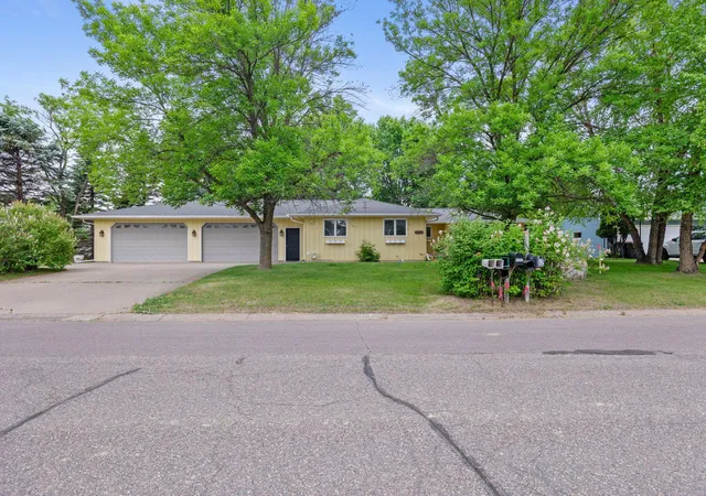 Photo 4 of Single family home for sale at 1332 2nd Avenue SE #795, Cambridge, MN 55008 | MLS# 7089193 | Listing updated on 2026-07-24