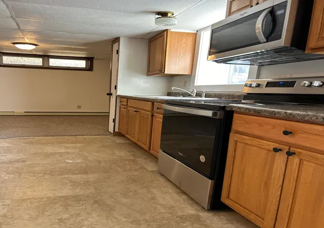 49th image of 911 2nd Ave S, Buffalo, MN 55313 | MLS# 7089211