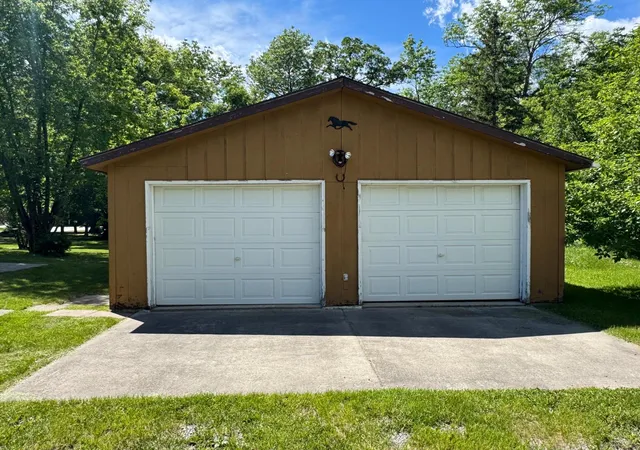 Homes for sale in Warroad, MN | 415 Roosevelt St Ne, Warroad, MN 56763 | MLS# 7089289