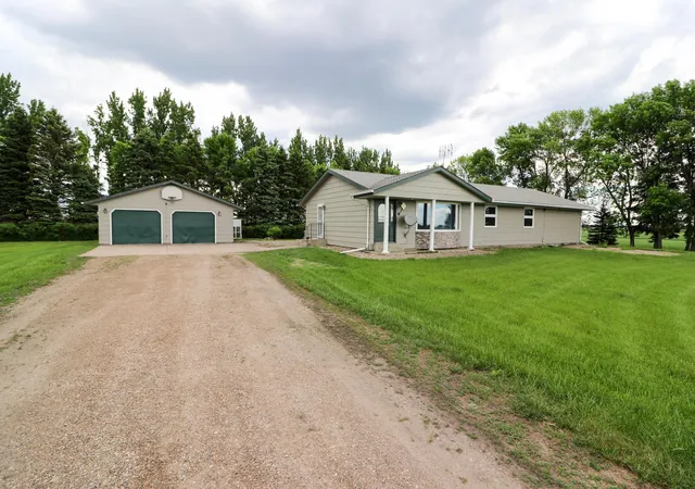 Homes for sale in Thompson, ND | 1320 9th Ave Ne, Thompson, ND 58278 | MLS# 7089290