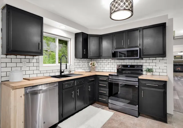 Photo 1 of Single family home for sale at 3453 Forrest Ln, Red Wing, MN 55066 | MLS# 7089316 | Listing updated on 2026-09-20