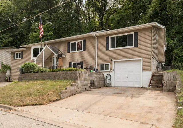 2nd image of 3453 Forrest Ln, Red Wing, MN 55066 | MLS# 7089316