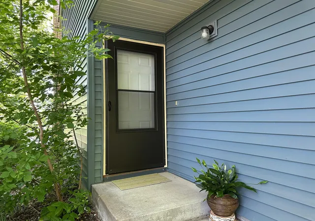 Photo 3 of Sale Pending at 2341 14th Terrace NW, Saint Paul, MN 55112 | MLS# 7089318 | Listing updated on 2026-08-27