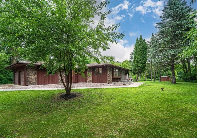 4th image of 925 Constance Blvd Ne, Andover, MN 55304 | MLS# 7089342