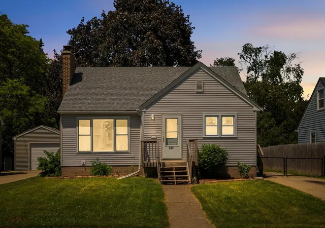 Homes for sale in West Saint Paul, MN | 141 Stanley St, West Saint Paul, MN 55118 | MLS# 7089366