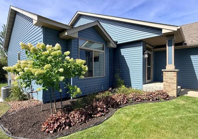 Photo 2 of Single family home for sale at 1256 Osauka Rd Ne, Sauk Rapids, MN 56379 | MLS# 7089432 | Listing updated on 2026-10-07
