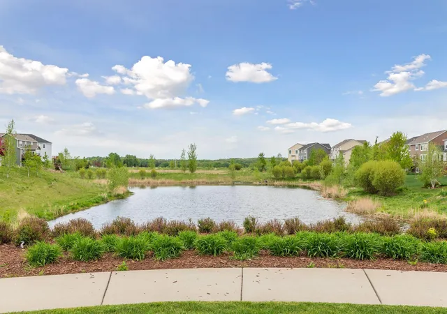 Homes for sale in Woodbury, MN | 3105 Countryside Bay #A, Woodbury, MN 55129 | MLS# 7089475
