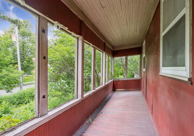 Photo 3 of Sale Pending at 516 7th Avenue N, Saint Cloud, MN 56303 | MLS# 7089503 | Listing updated on 2026-08-26