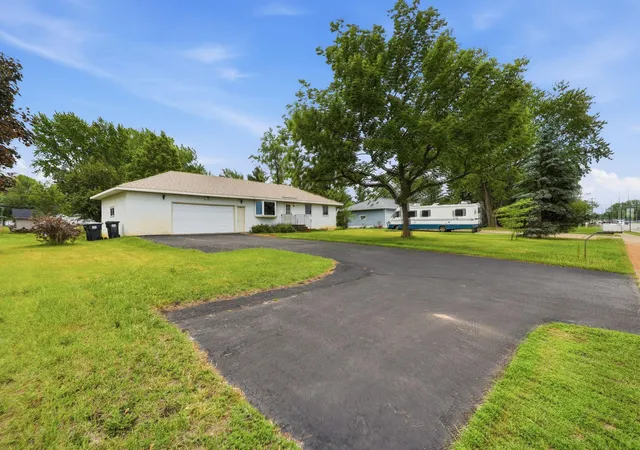 Homes for sale in Anoka, MN | 4002 7Th Ave, Anoka, MN 55303 | MLS# 7089516