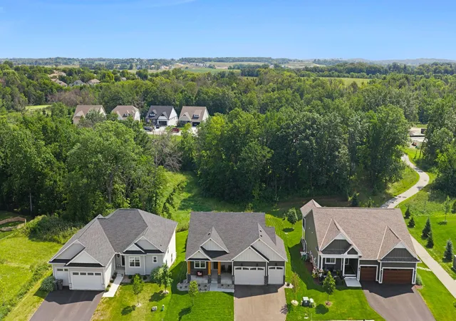 Photo 3 of Single family home for sale at 1884 Campfire Dr W, Waconia, MN 55387 | MLS# 7089553 | Listing updated on 2026-09-03