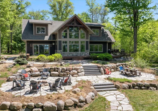 1st image of 24089 Fork Ln, Merrifield, MN 56465 | MLS# 7089575