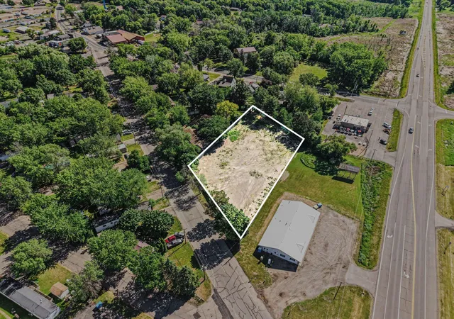 1st image of 30041 Redfield Blvd, Shafer, MN 55074 | MLS# 7089581