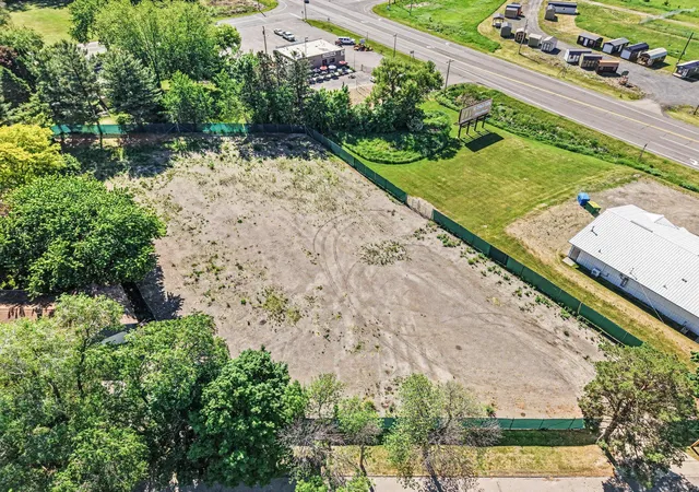 4th image of 30041 Redfield Blvd, Shafer, MN 55074 | MLS# 7089581