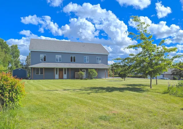 1st image of 2718 Northridge Dr, Duluth, MN 55811 | MLS# 7089632