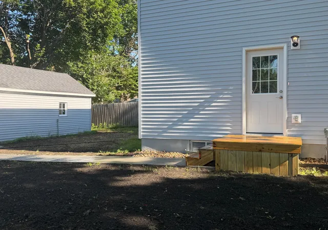 Photo 3 of Single family home for sale at 1203 Apel Ave, Worthington, MN 56187 | MLS# 7089648 | Listing updated on 2026-08-11
