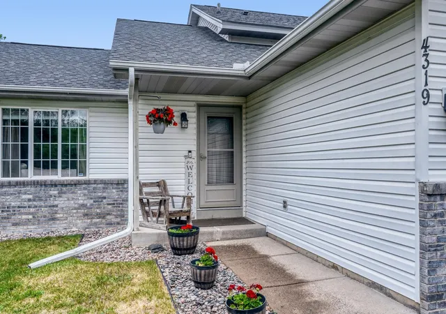 Homes for sale in Saint Francis, MN | 4319 230th Ave Nw, Saint Francis, MN 55070 | MLS# 7089663