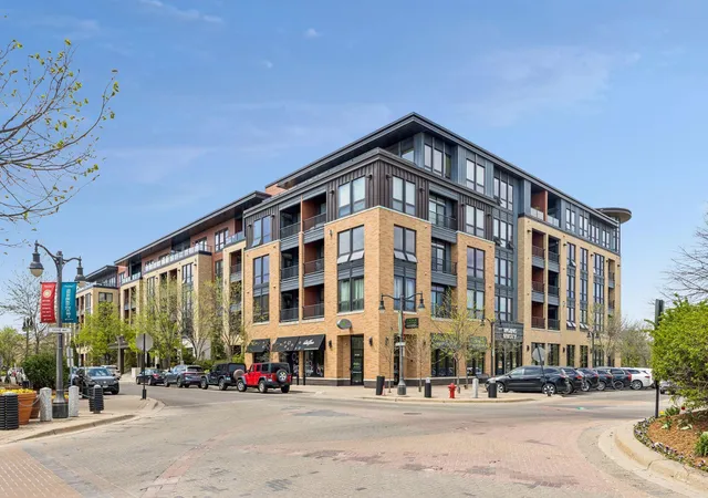4th image of 4730 Park Commons Dr #204, Saint Louis Park, MN 55416 | MLS# 7089676