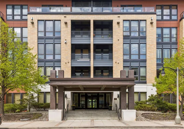 5th image of 4730 Park Commons Dr #204, Saint Louis Park, MN 55416 | MLS# 7089676