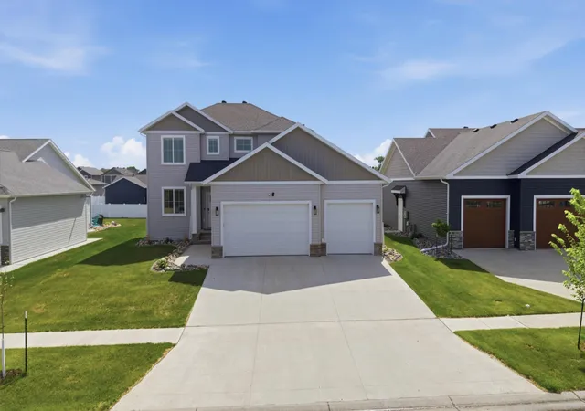 Homes for sale in Horace, ND | 8850 Meadowlark Pkwy, Horace, ND 58047 | MLS# 7089709