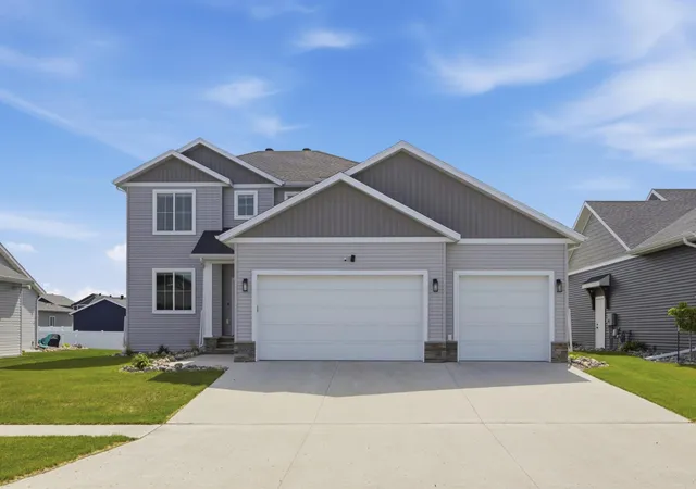 Homes for sale in Horace, ND | 8850 Meadowlark Pkwy, Horace, ND 58047 | MLS# 7089709