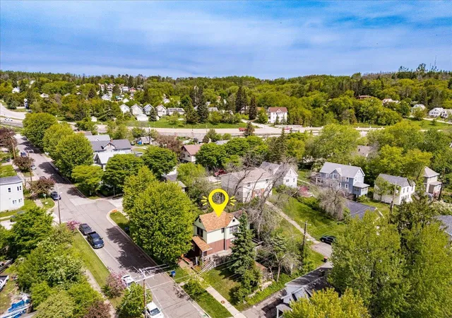 2nd image of 720 N 23rd Avenue W, Duluth, MN 55806 | MLS# 7089715
